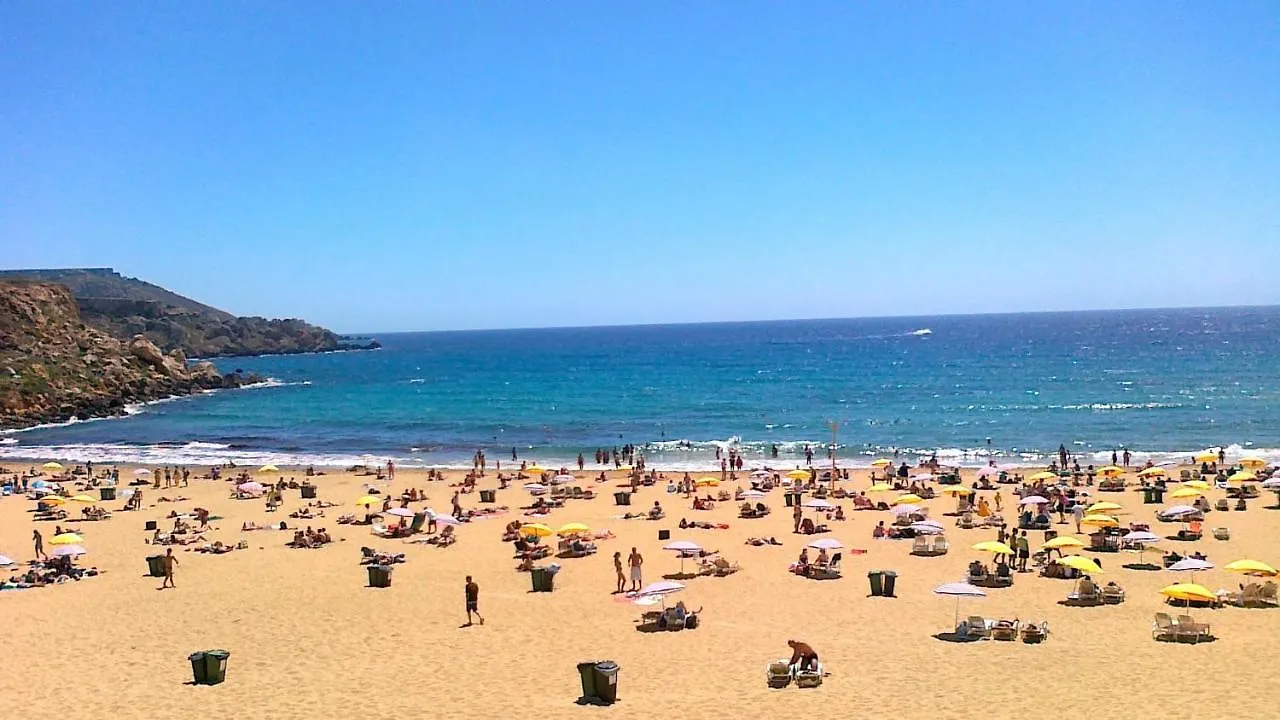Luxury Apt With Side Seaviews And Pool, Best Location 슬리에마 아파트